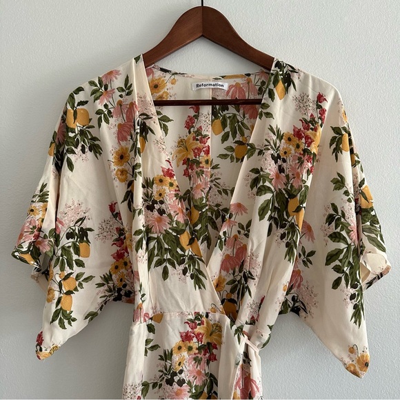 New Reformation Karen Milo Dress Floral Wrap M - Picture 6 of 13